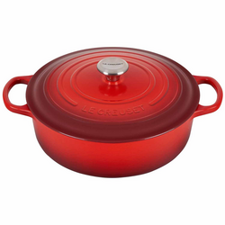 Le Creuset Round Wide Dutch Oven, 6.75 qt. Le Creuset Round Wide Dutch Oven, 6