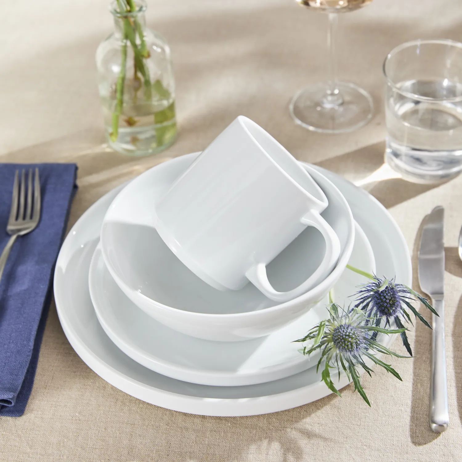 Sur La Table Coupe 16-Piece Dinnerware 
