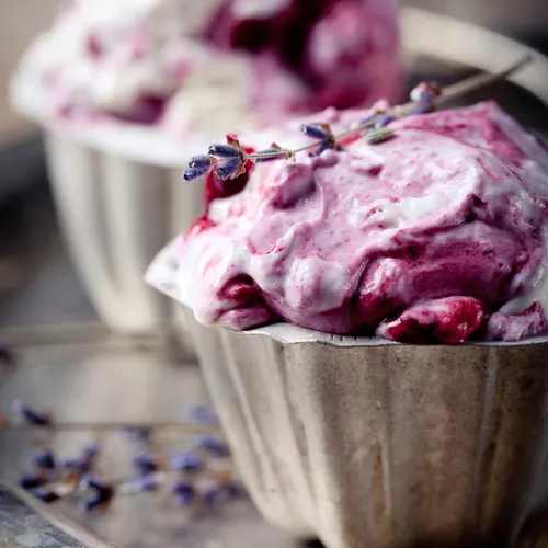 Fresh Blackberry Ice Cream