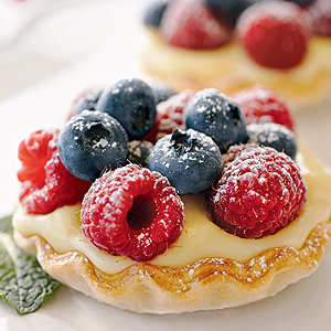 No-Bake Lemon Berry Tartlets