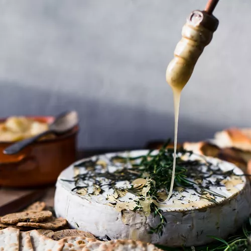 Baked Brie with Apple Compote