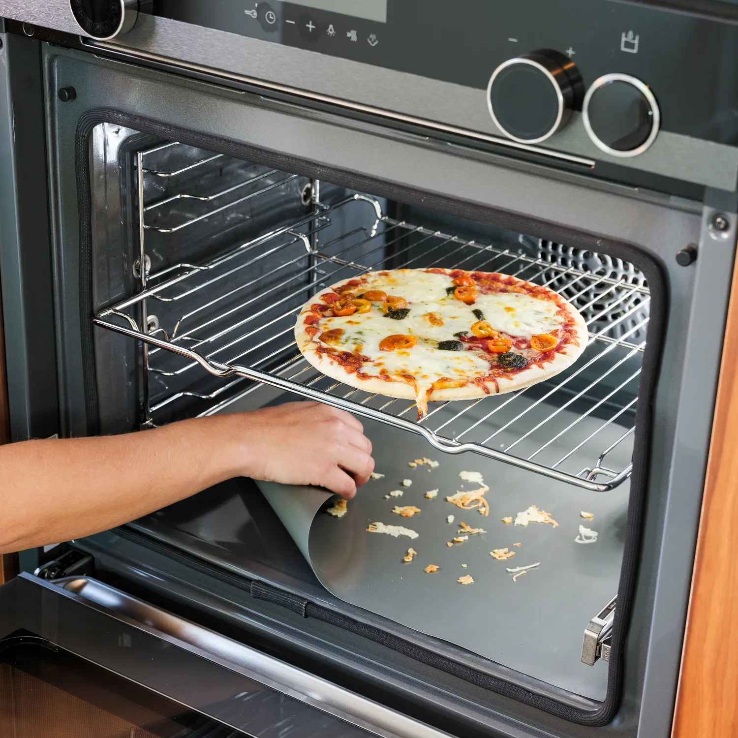 NoStik Oven Liner