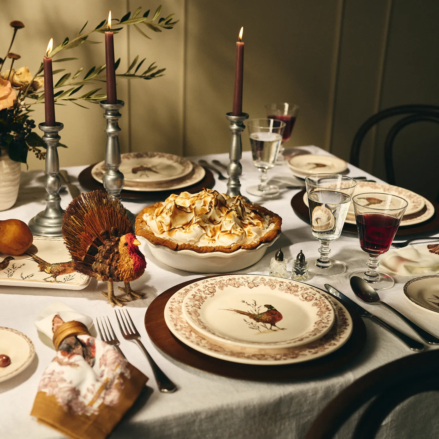 Sur la table Thanksgiving Harvest Birds Appetizer Plate, Set of 4
