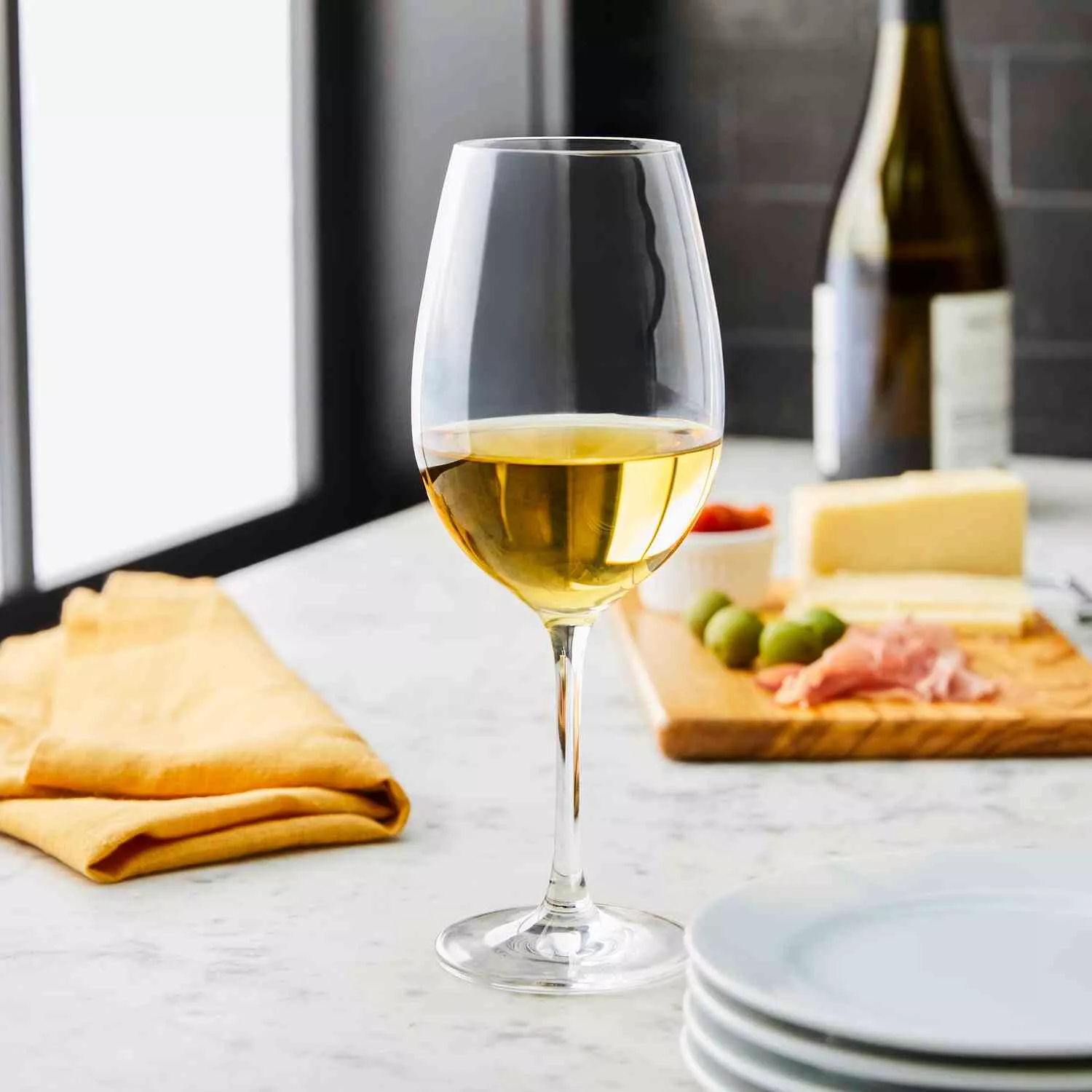 Sur La Table Chateau Full White Wine Glass