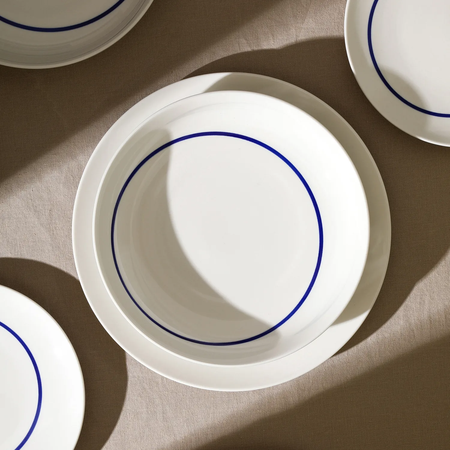 Stone Lain Luna Porcelain 12-Piece Dinnerware Set