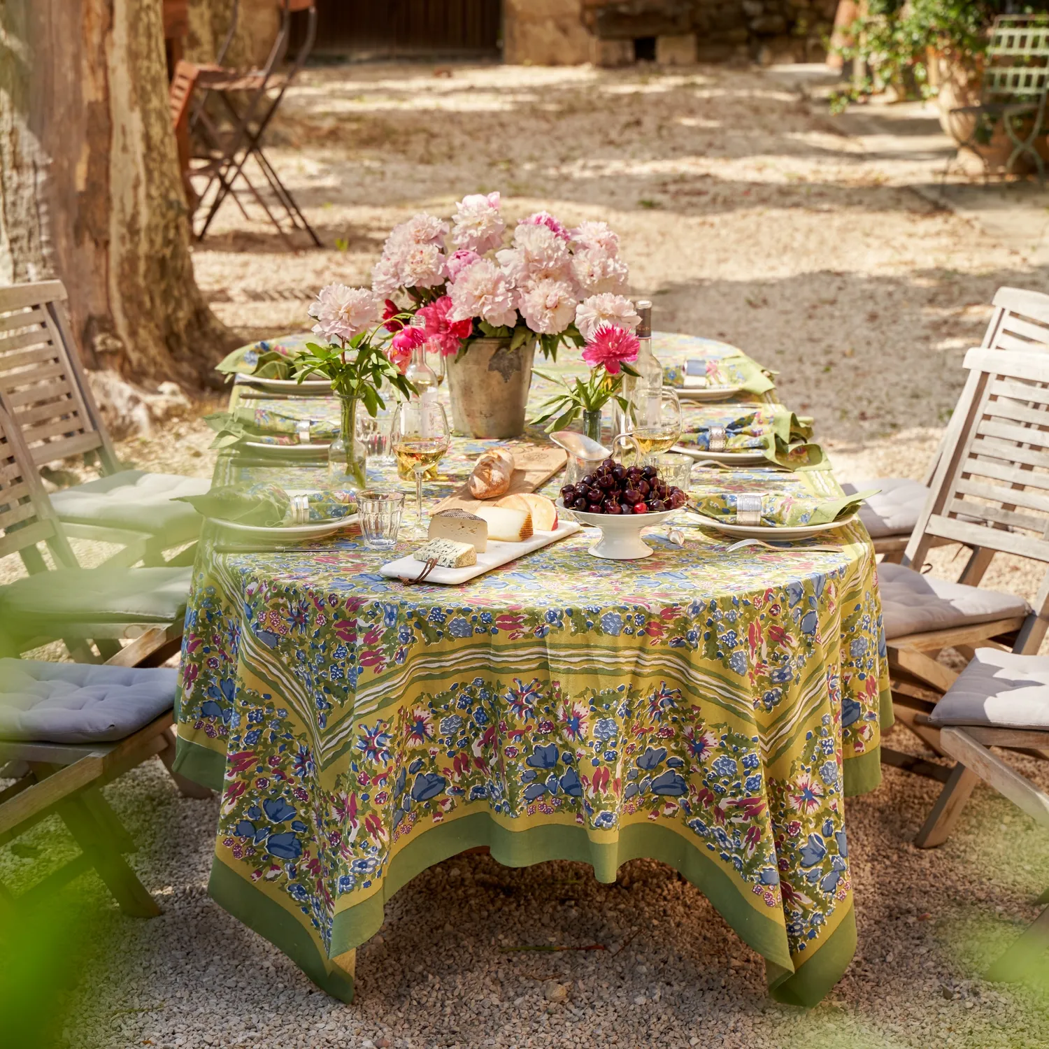 Couleur Nature Jardin Tablecloth, Blue & Green