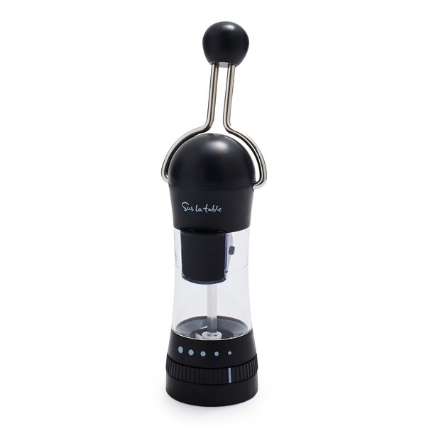 sur la table nutmeg grinder