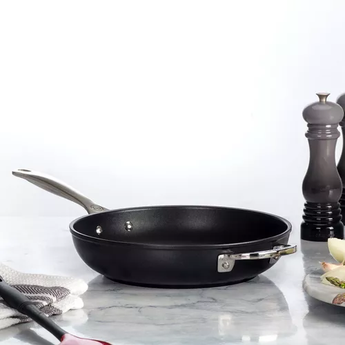 Le Creuset Toughened Nonstick PRO Deep Skillet, 11&#34;