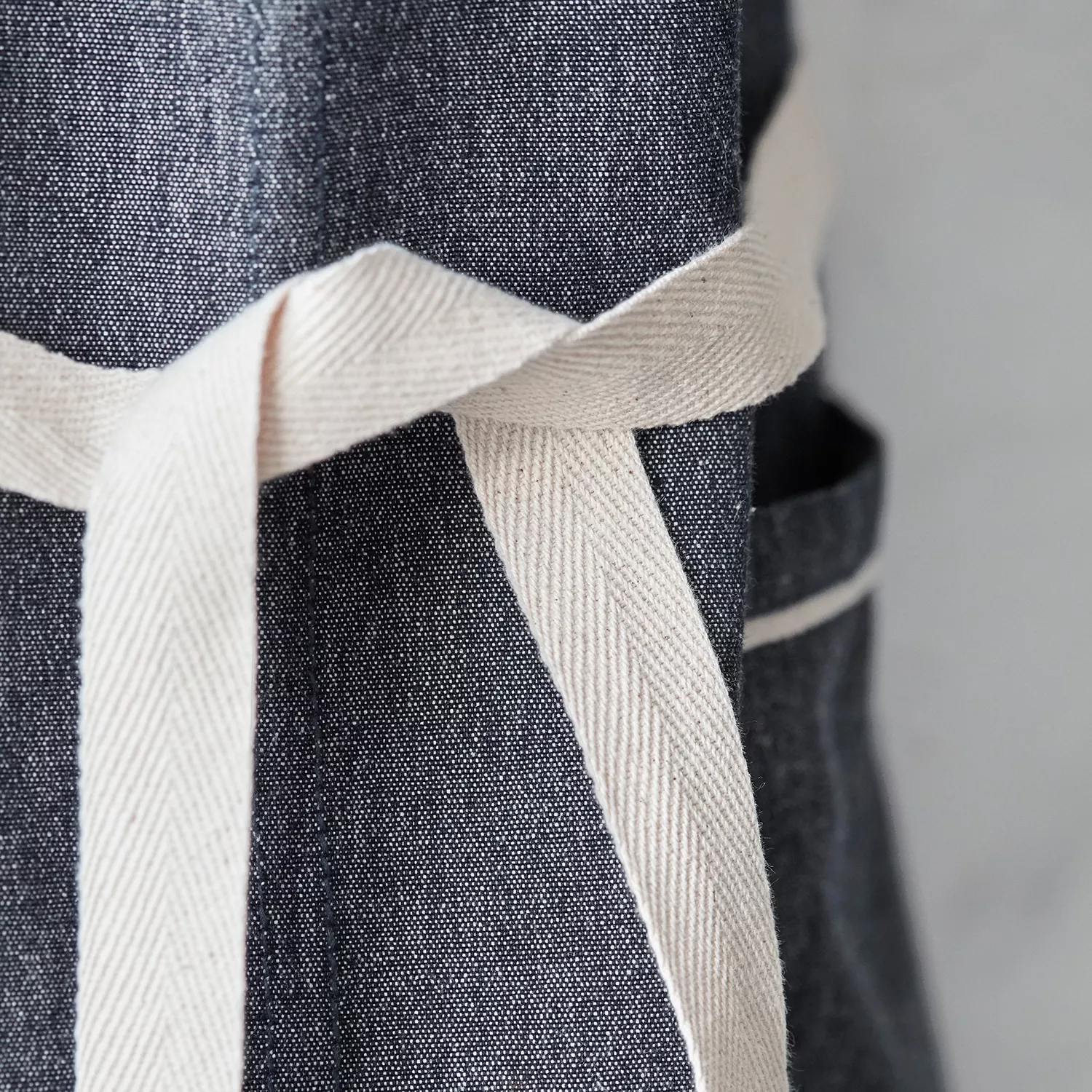 Sur La Table The Sommelier Signature Apron