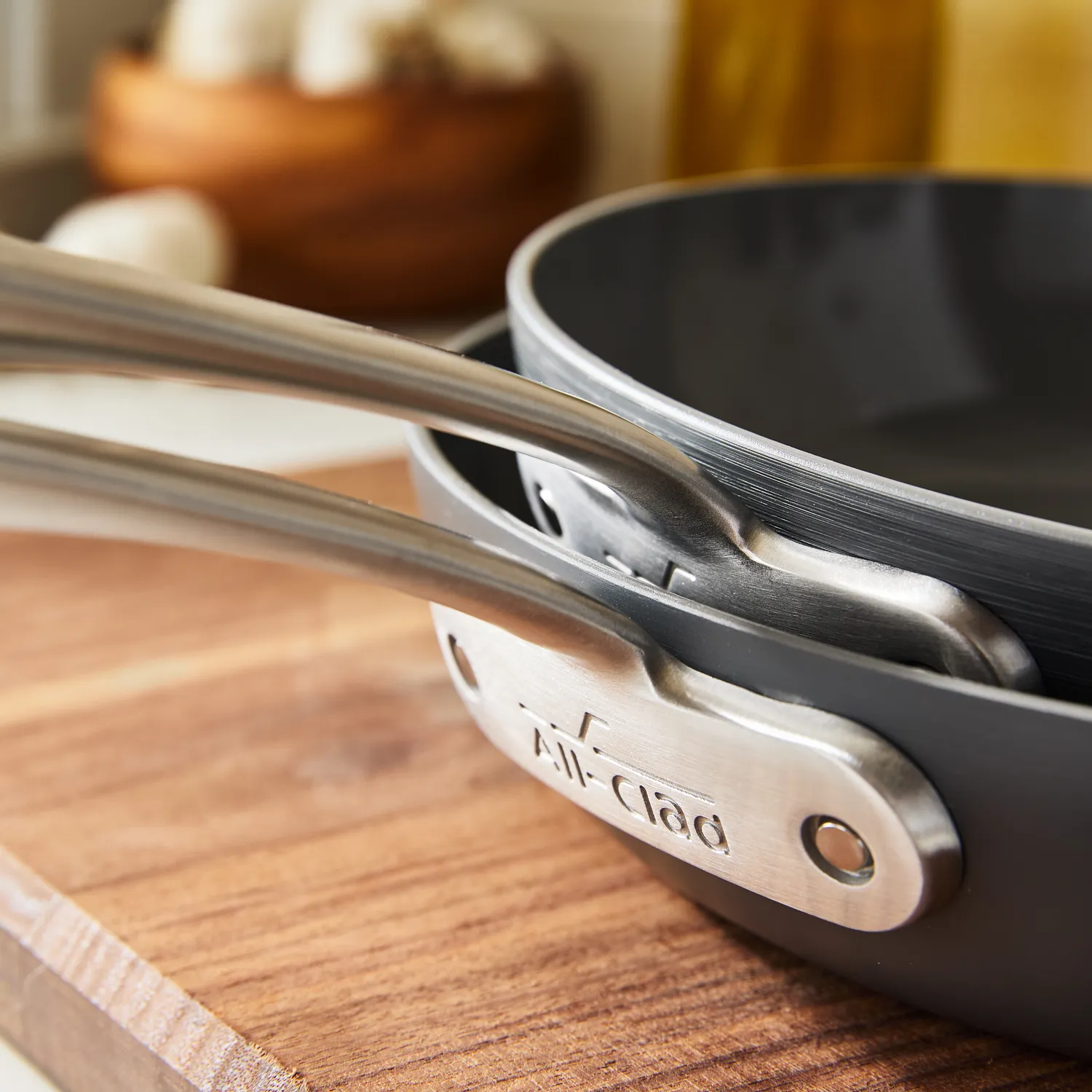 All-Clad HA1 Ceramic Nonstick 10-Piece Cookware Set