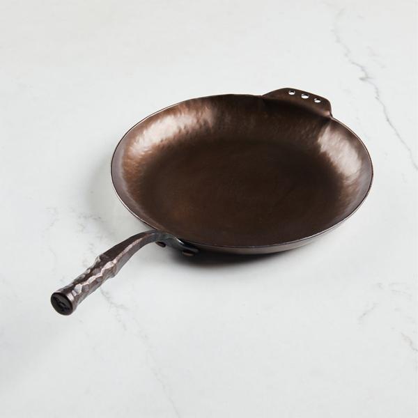 Smithey Carbon Steel Farmhouse Skillet, 12"
