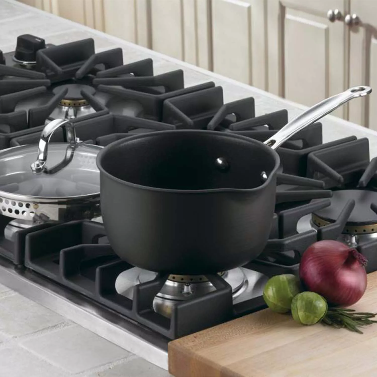 Cuisinart Chef's Classic 17-piece Hard Anodized Cookware Set