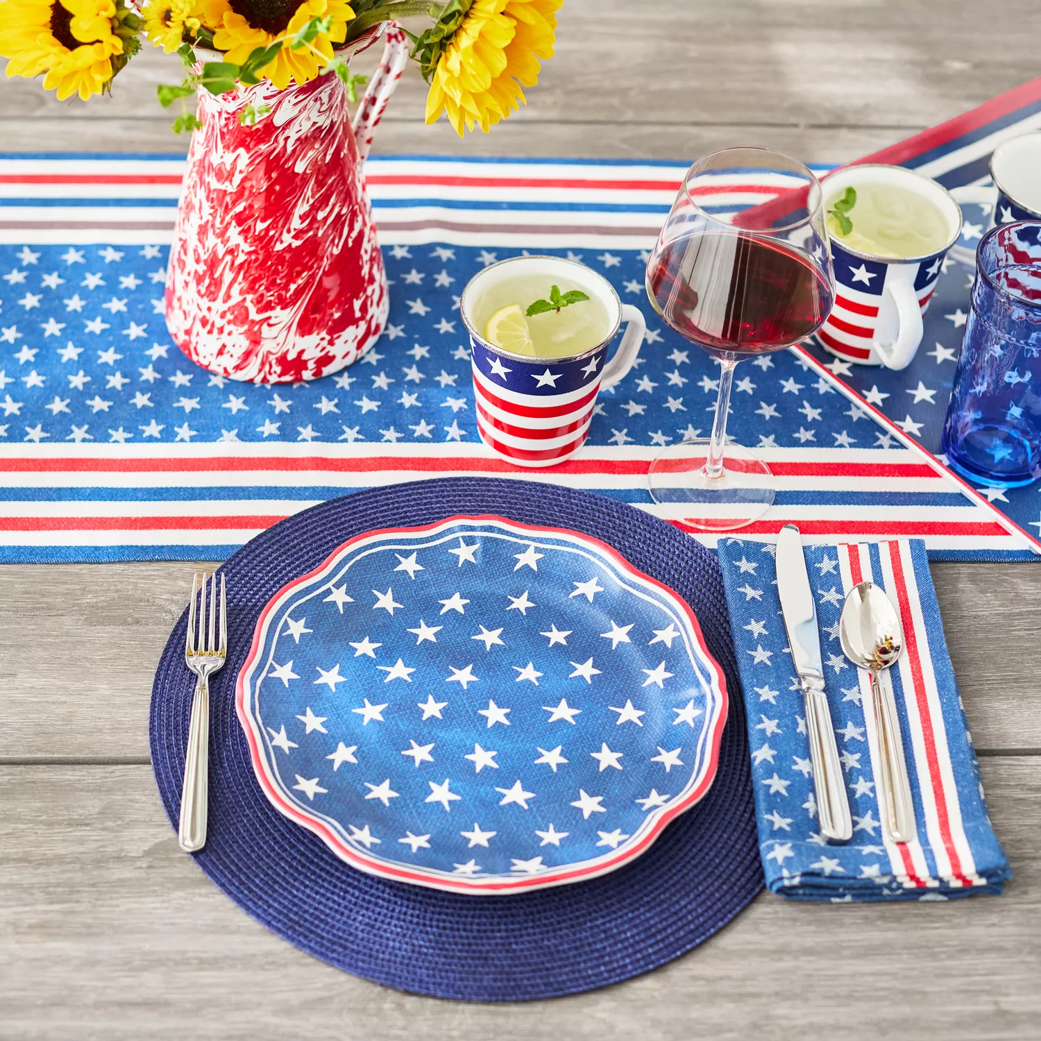 Sur La Table Stars & Stripes Napkins, Set of 4