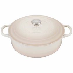 Le Creuset Round Wide Dutch Oven, 6.75 qt. Birthday gift!