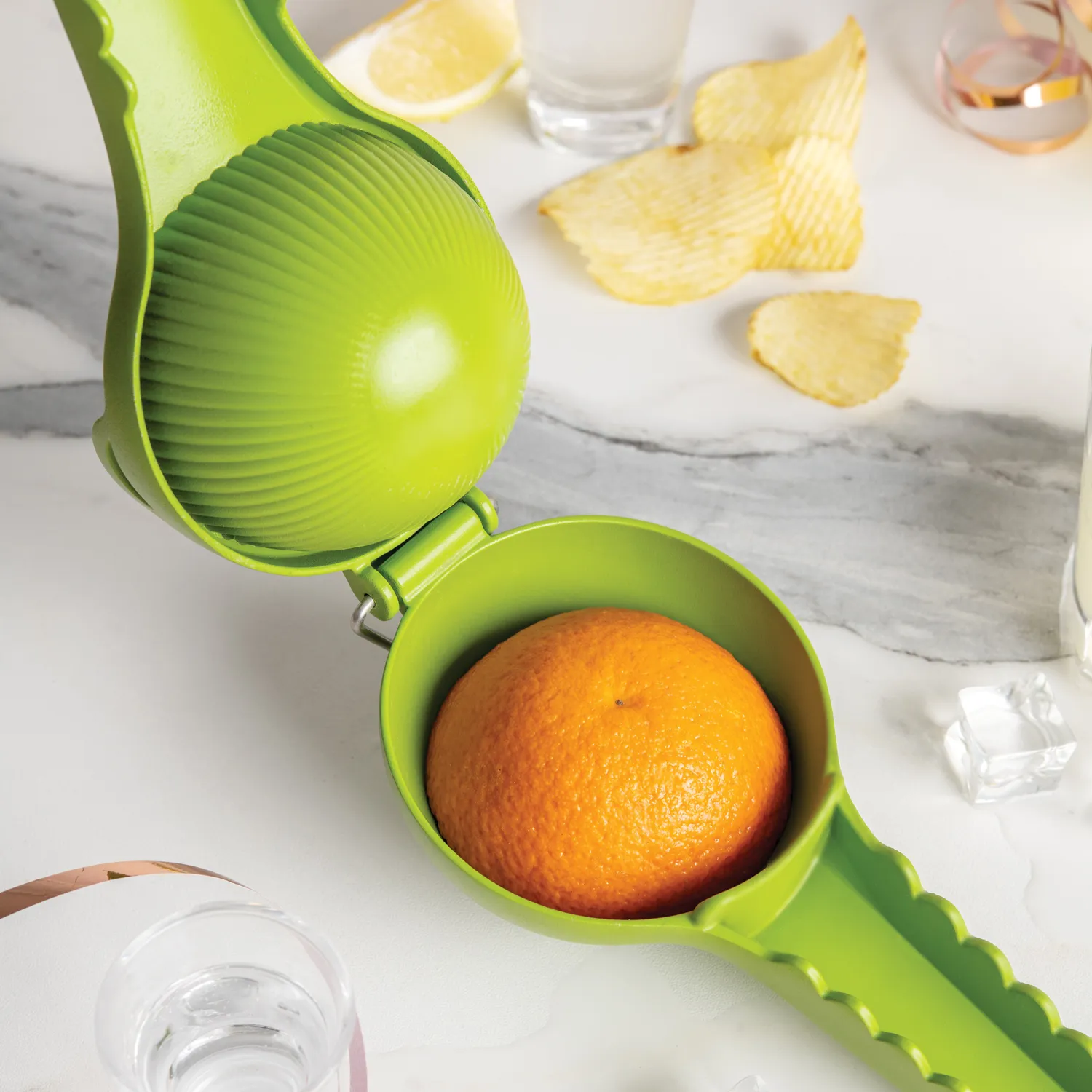 Ototo Lemongator Citrus Squeezer