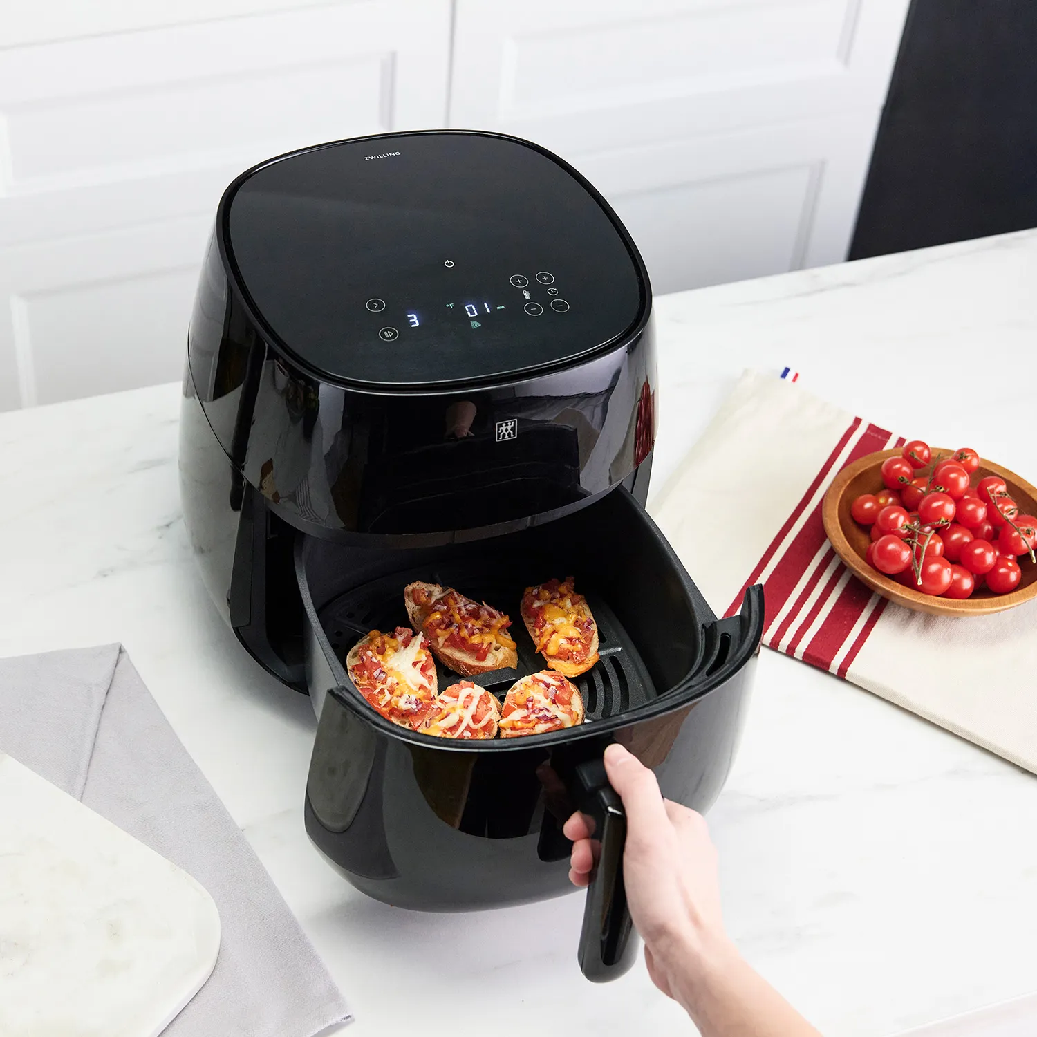 Zwilling Air Fryer, 4 qt.