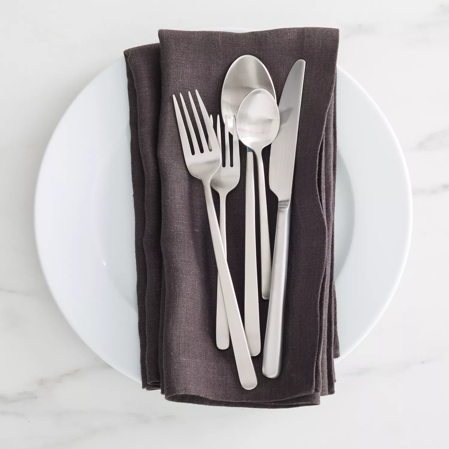 Flatware Set - Cutlery White Napkin Set