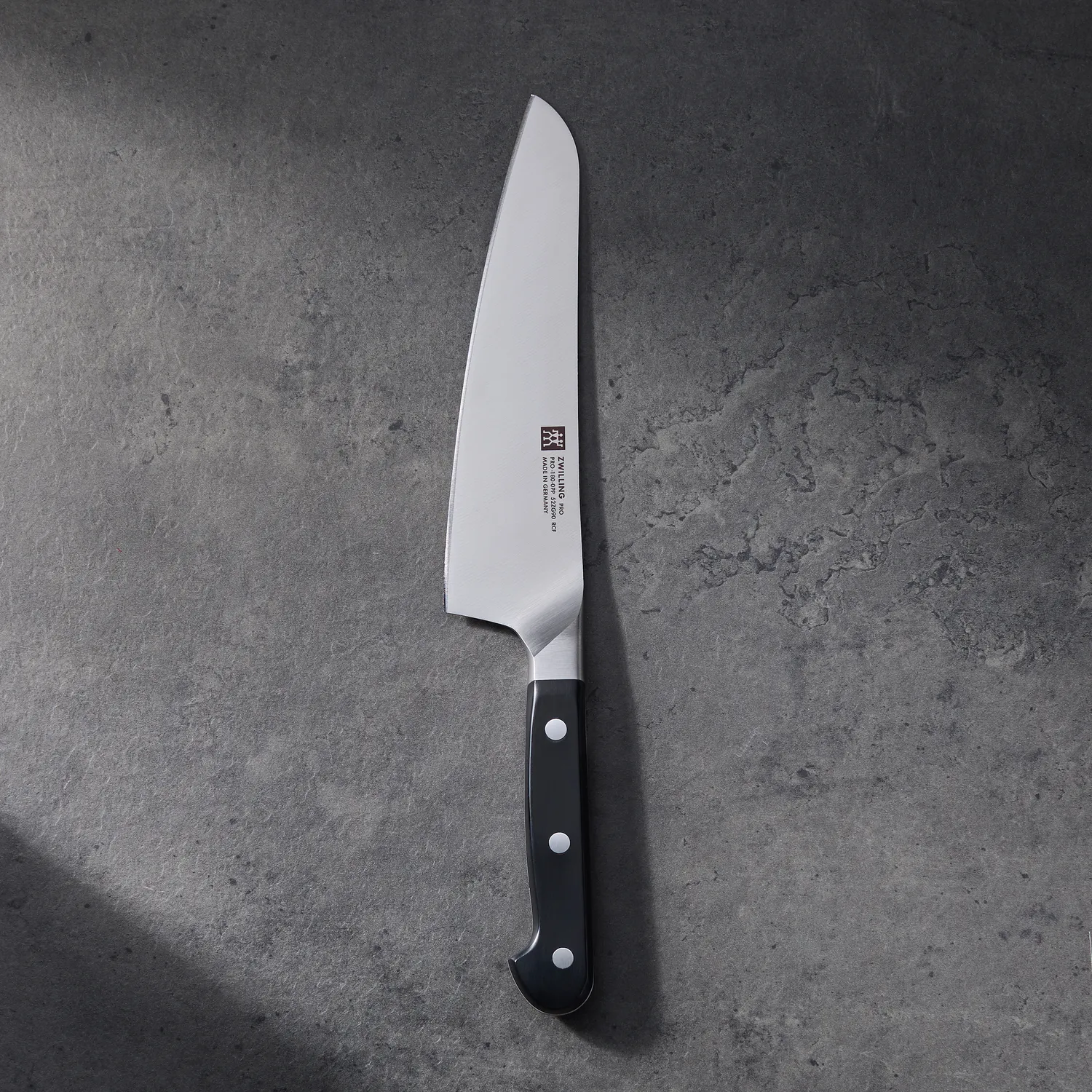 Zwilling Pro Ultimate Sous Chef's Knife, 7" 
