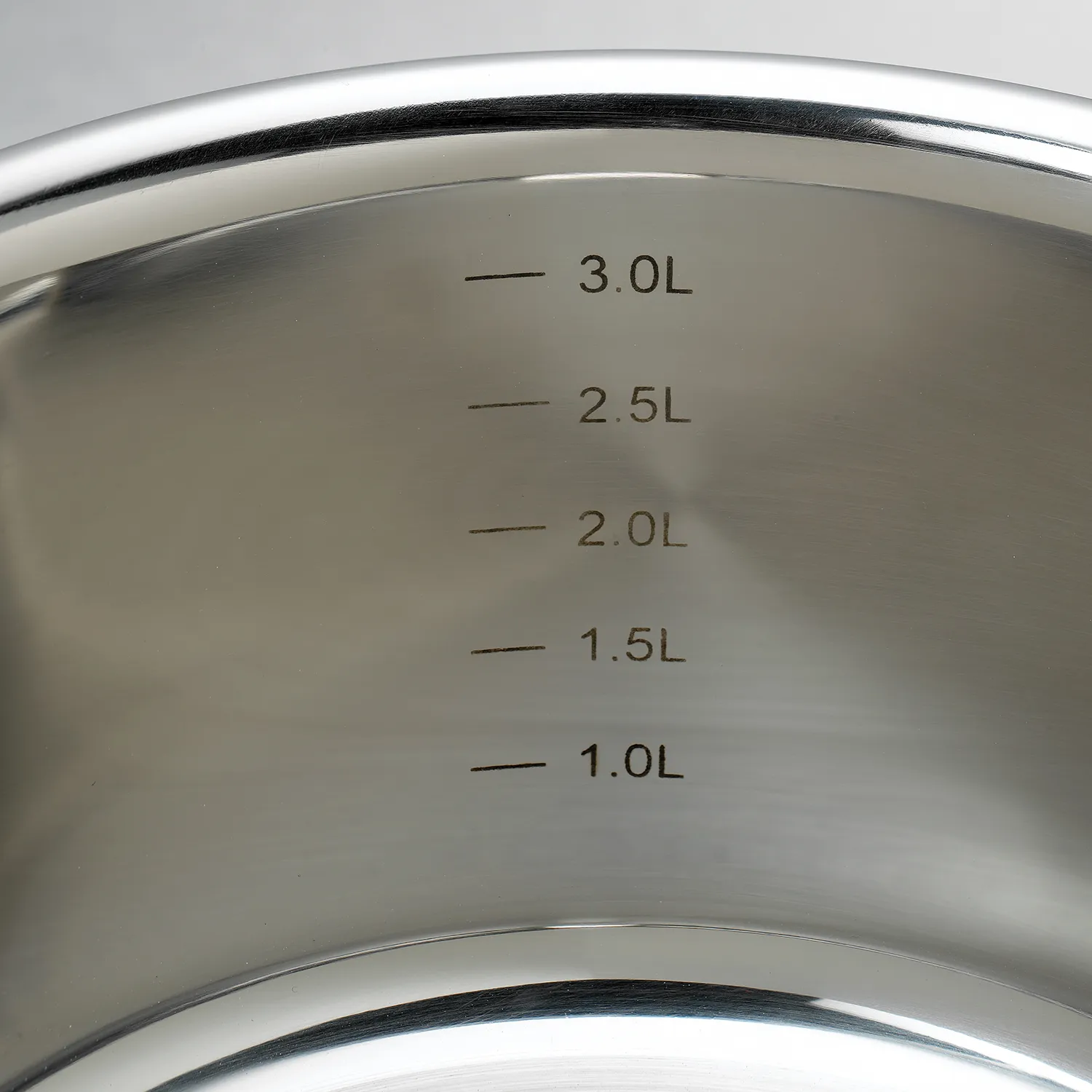 Scanpan Fusion 5 Stainless Steel Dutch Oven with Lid
