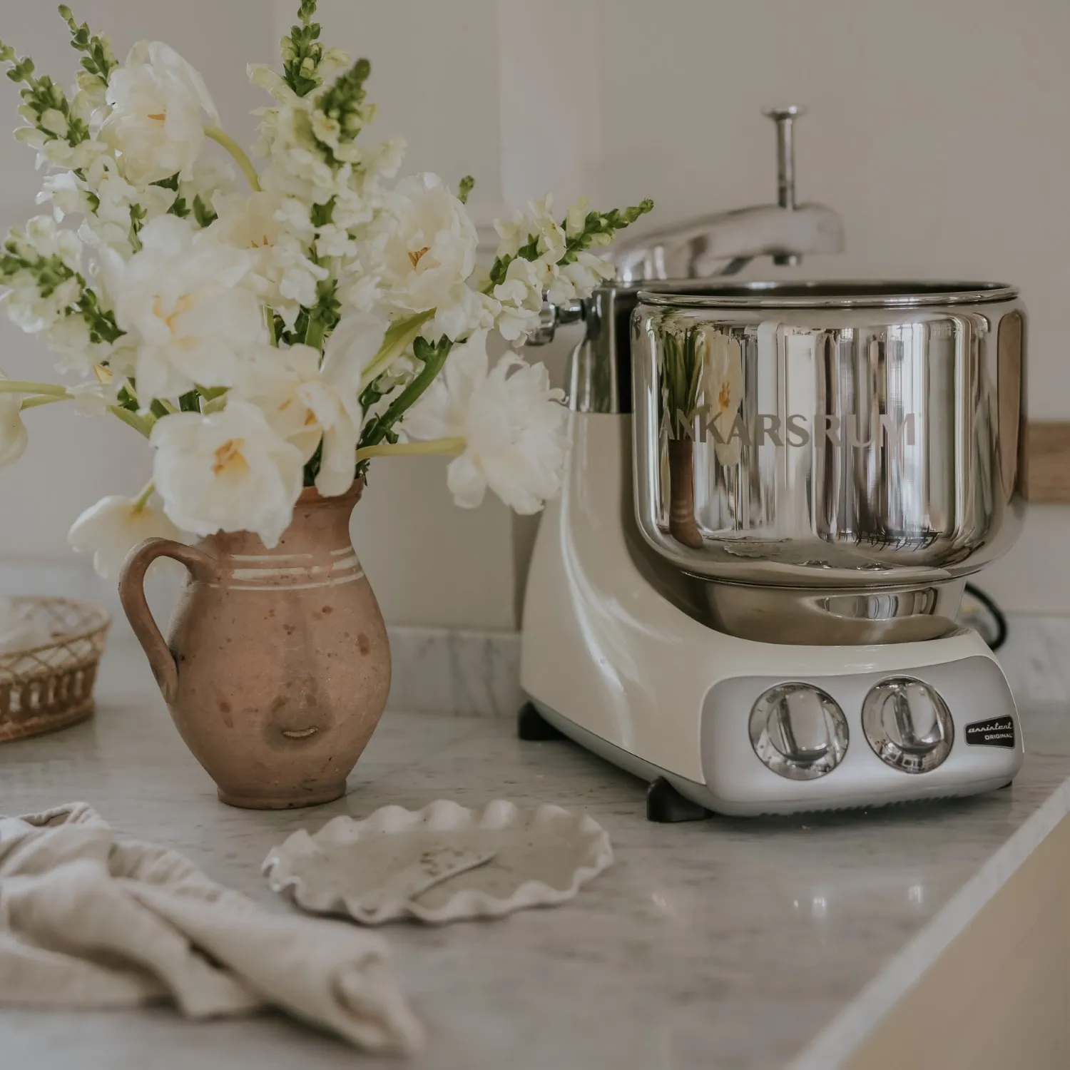 Ankarsrum Assistent® Original Stand Mixer, 7 Qt. 