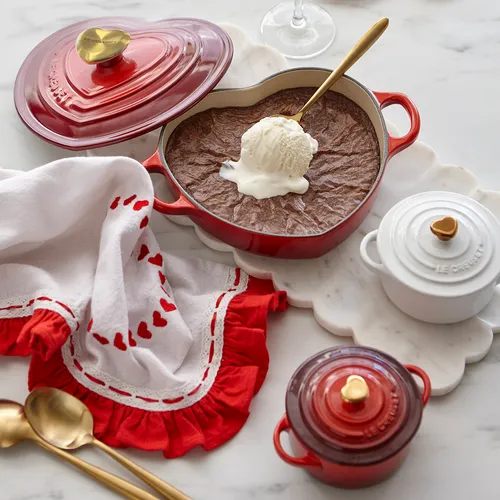 Le Creuset Petite Cocotte with Gold Heart Knob, 8 oz.