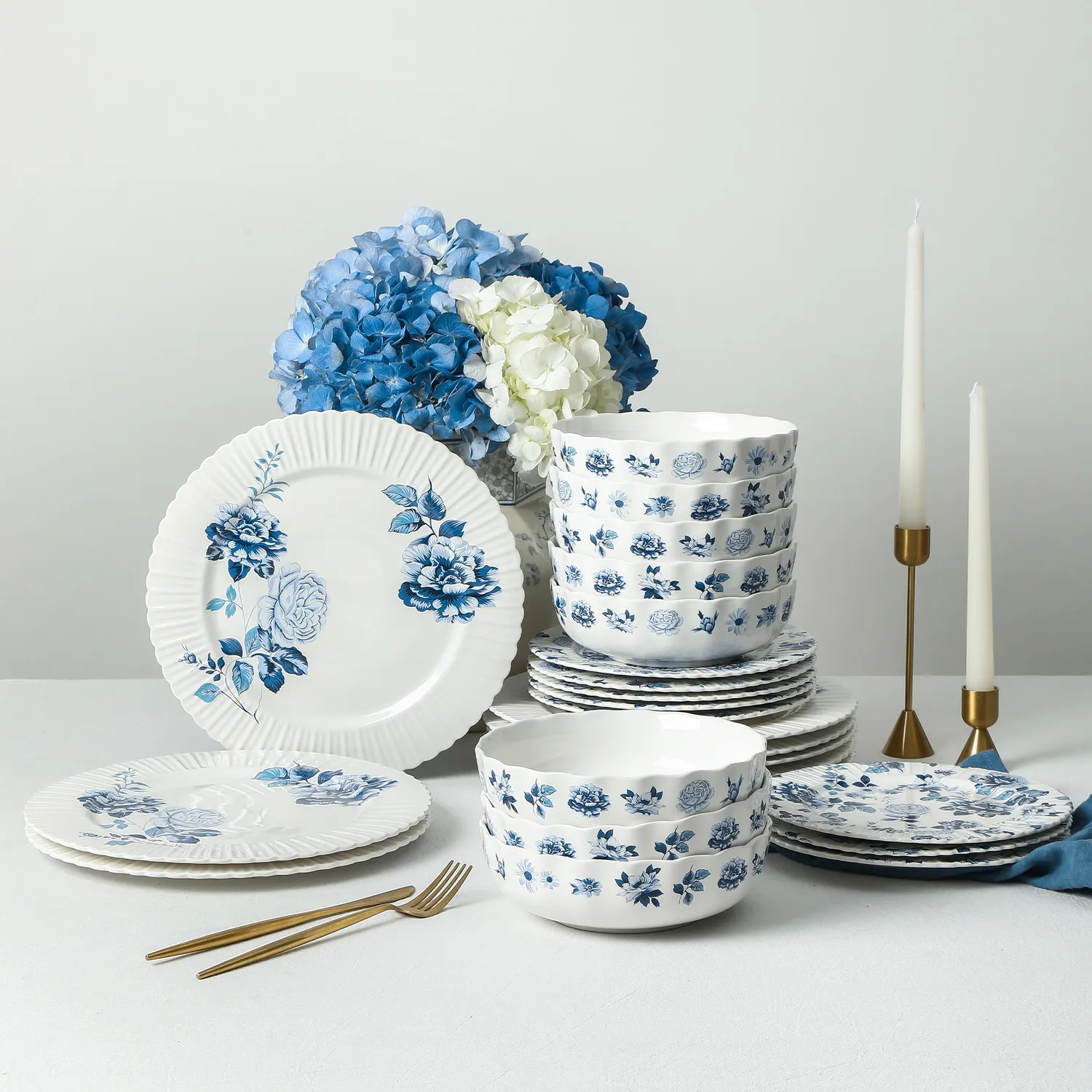 Stone Lain Fiore New Bone China 12-Piece Dinnerware Set