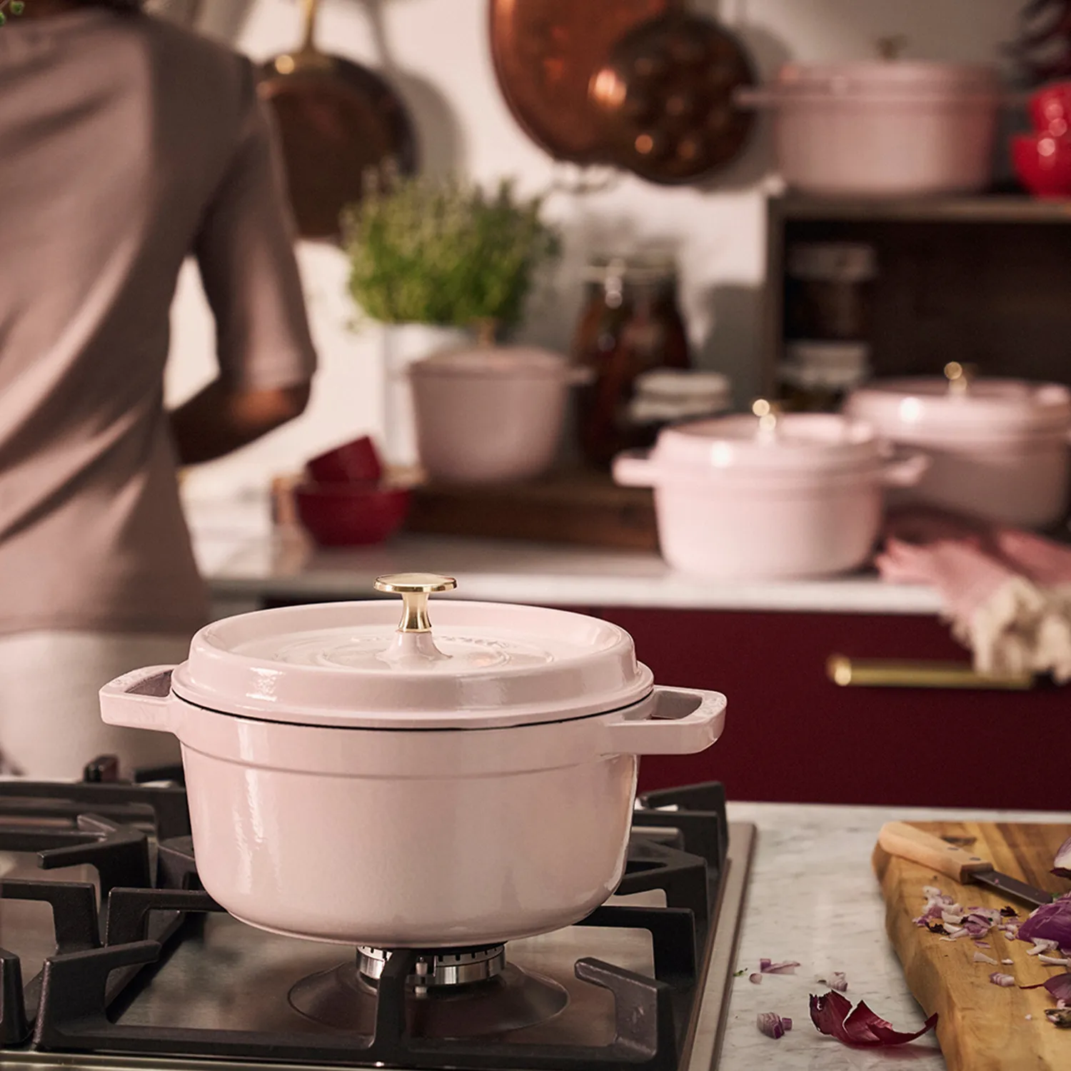 Staub Round Dutch Oven, 4 qt.