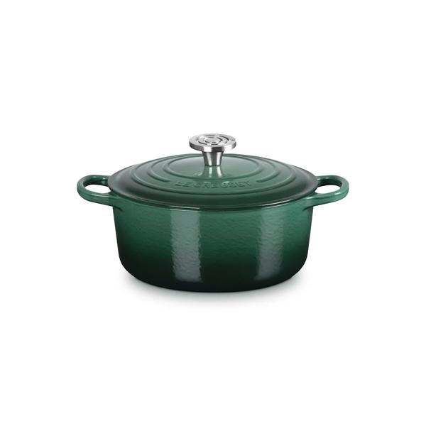 Le Creuset Signature Round Dutch Oven, 4.5 qt.