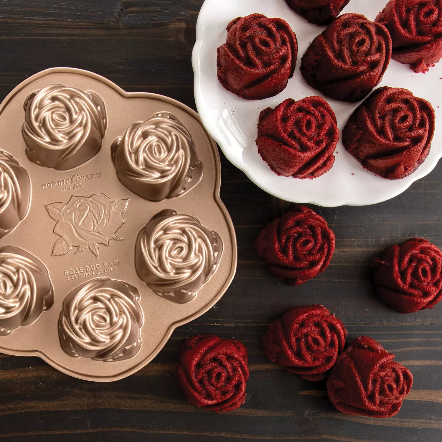 Nordic Ware Rosebud Cake Pan