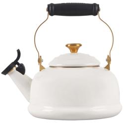 Le Creuset Classic Whistling Tea Kettle Great tea kettle!