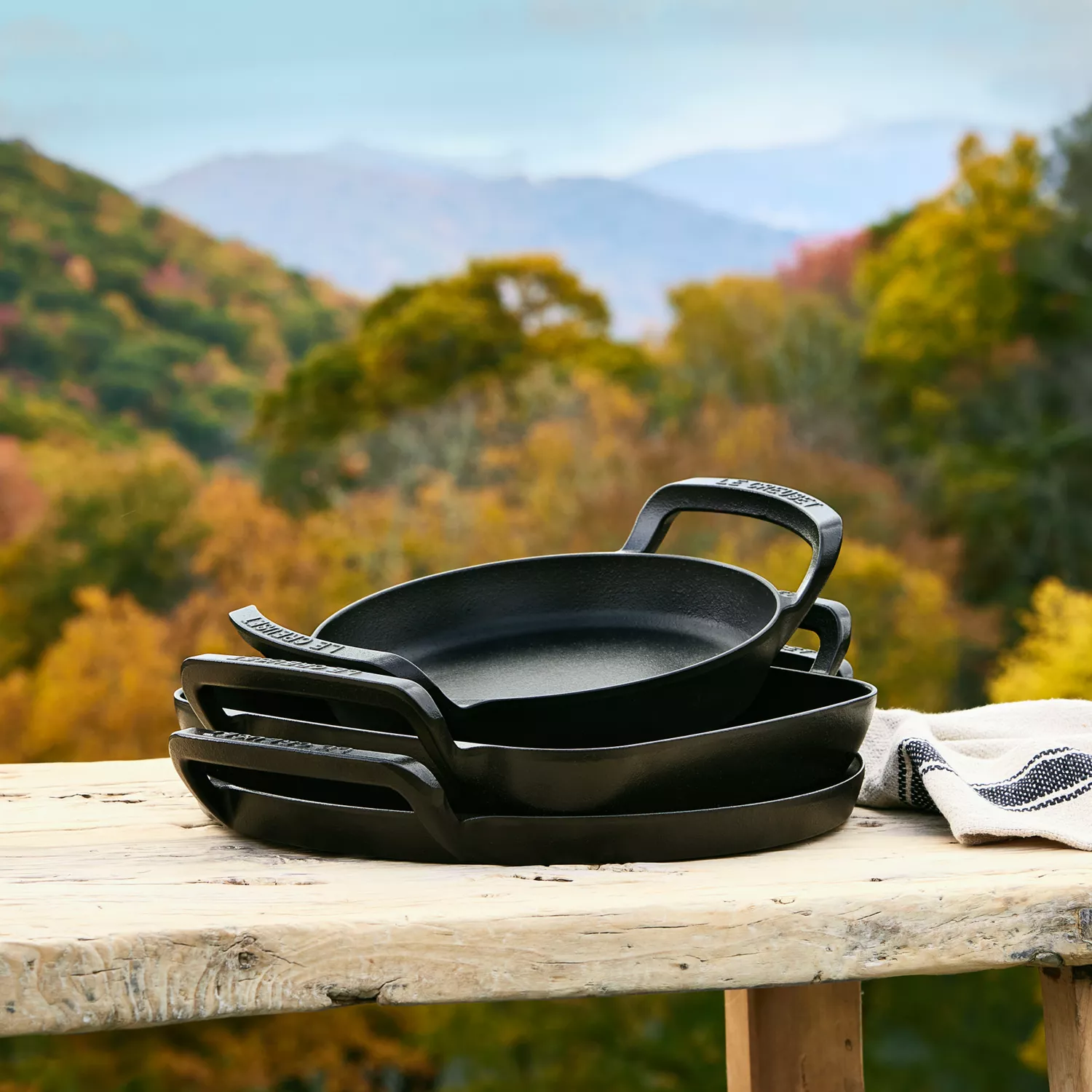 Le Creuset Alpine Outdoor Pizza Pan