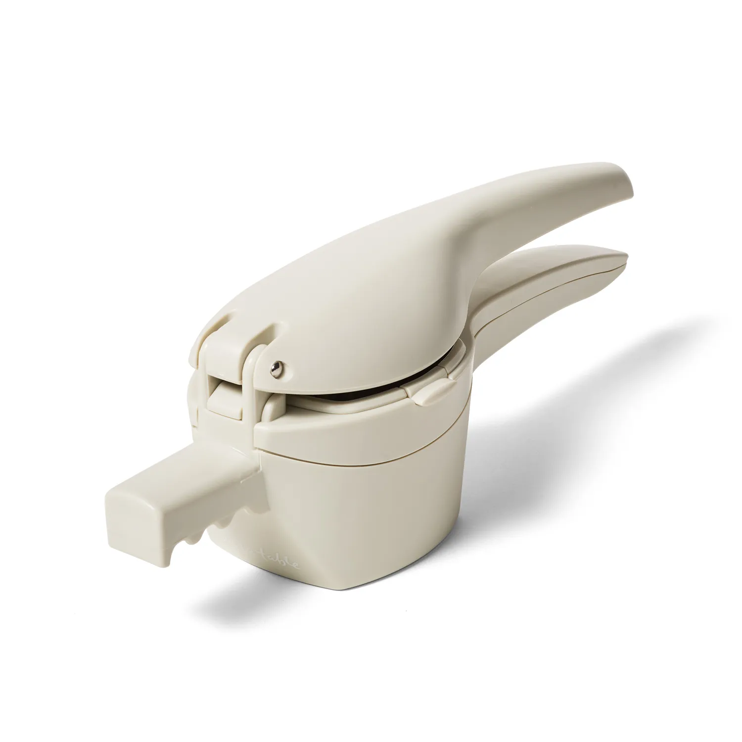 Sur la table Potato & Vegetable Ricer