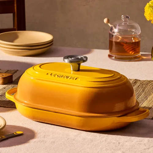 Le Creuset Signature Oval Bread Oven, 1.5 qt.