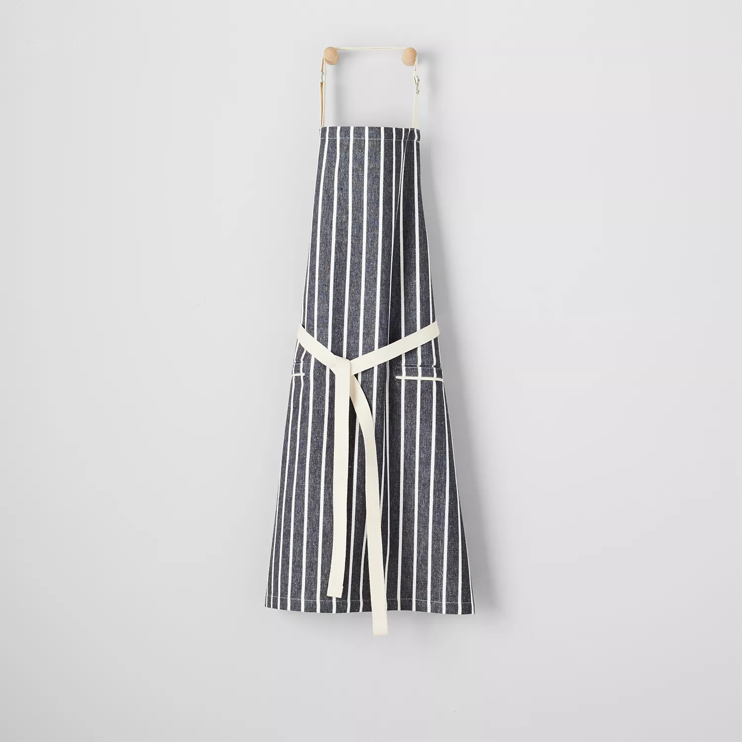 Sur La Table The Saucier Chef Signature Apron