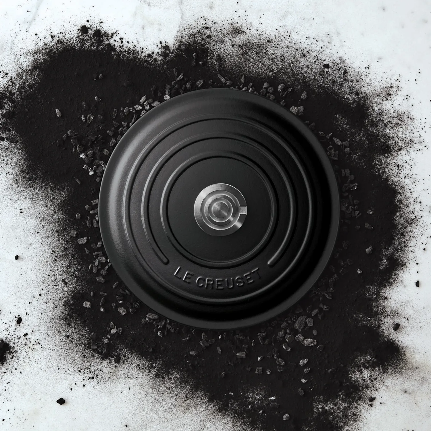 Le Creuset Signature Round Dutch Oven, 5.5 Qt.