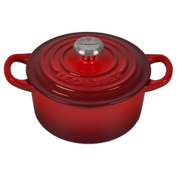 Le Creuset Signature Round Dutch Oven, 1 qt.