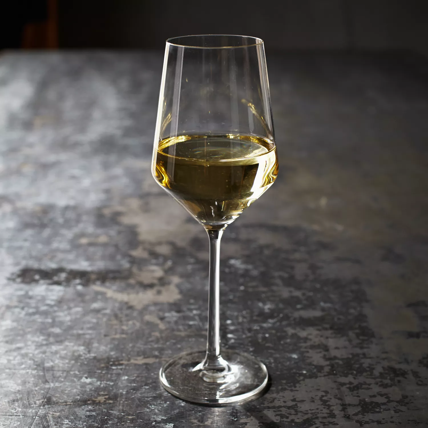 Schott Zwiesel Pure Light-Bodied White Wine Glass