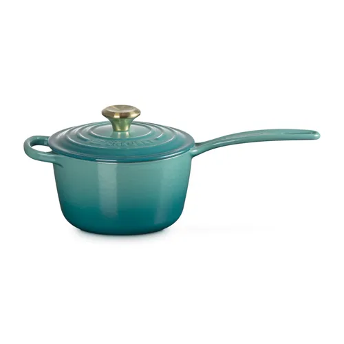 Le Creuset Signature Saucepan, 1.75 qt.