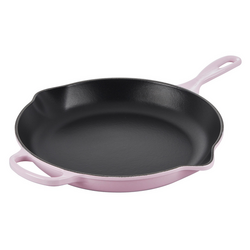 Le Creuset Signature Cast-Iron Skillet, 11.75" Have lots of cookware