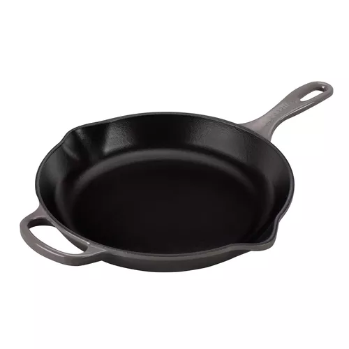 Le Creuset Signature Cast-Iron Skillet, 10.25"