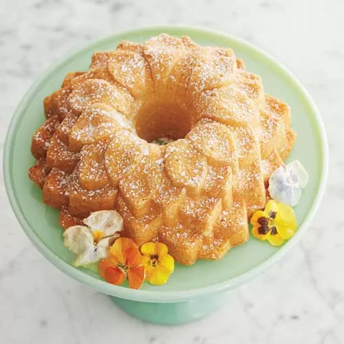 Lady Bird's Famous Lemon Bundt Cake