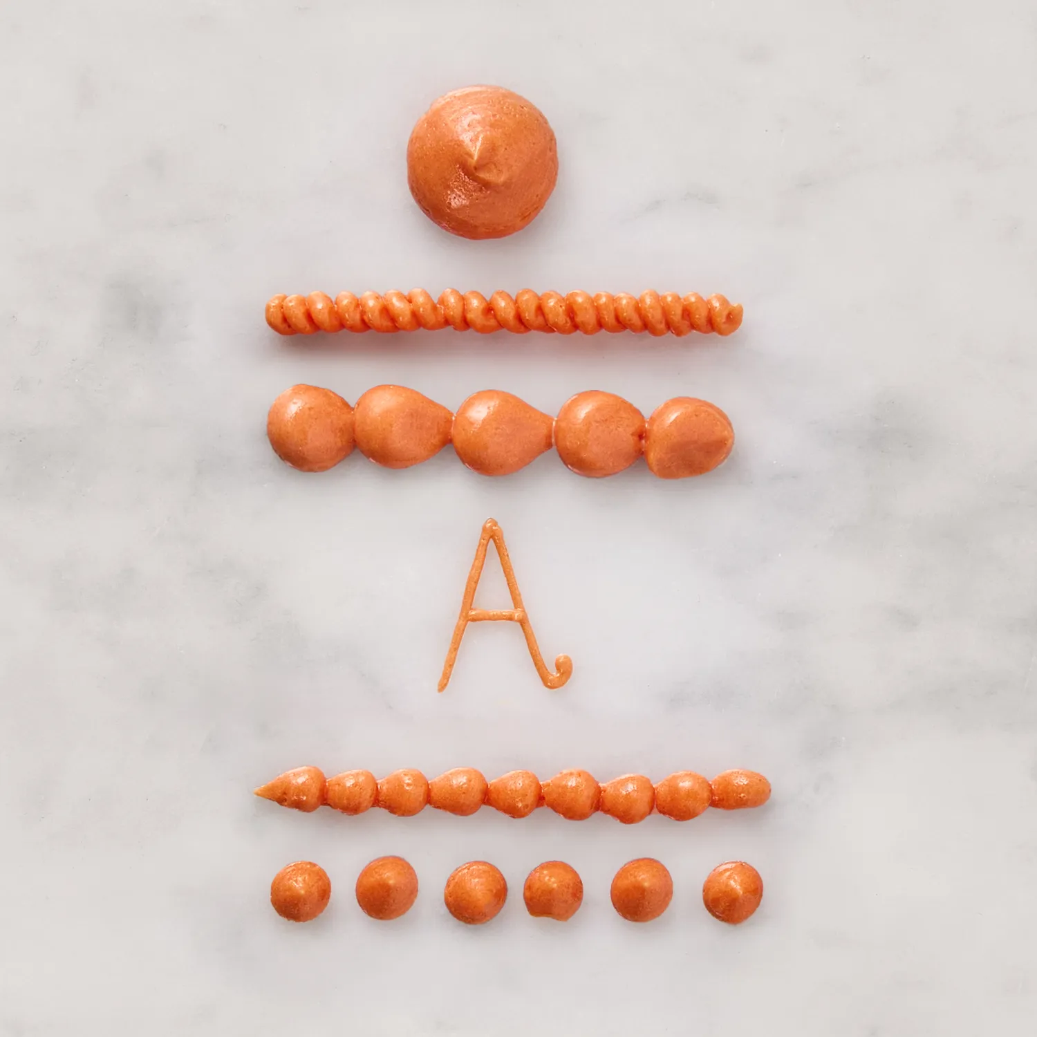 Sur La Table 60-Piece Decorating Tip Set