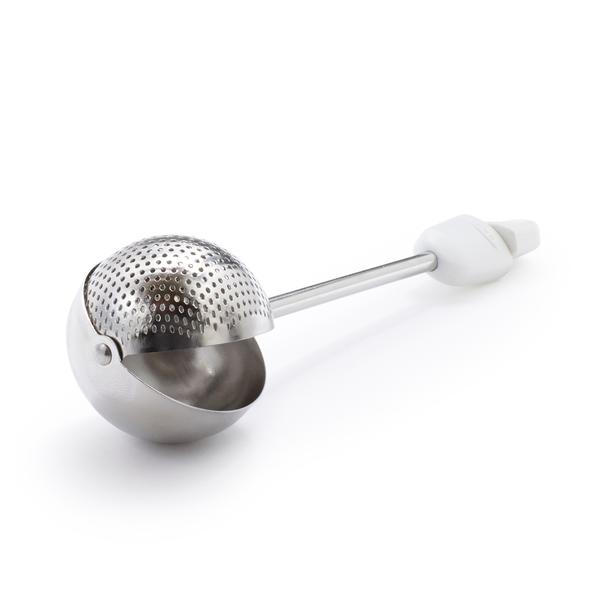 OXO Baker’s Dusting Wand - thumbnail 2
