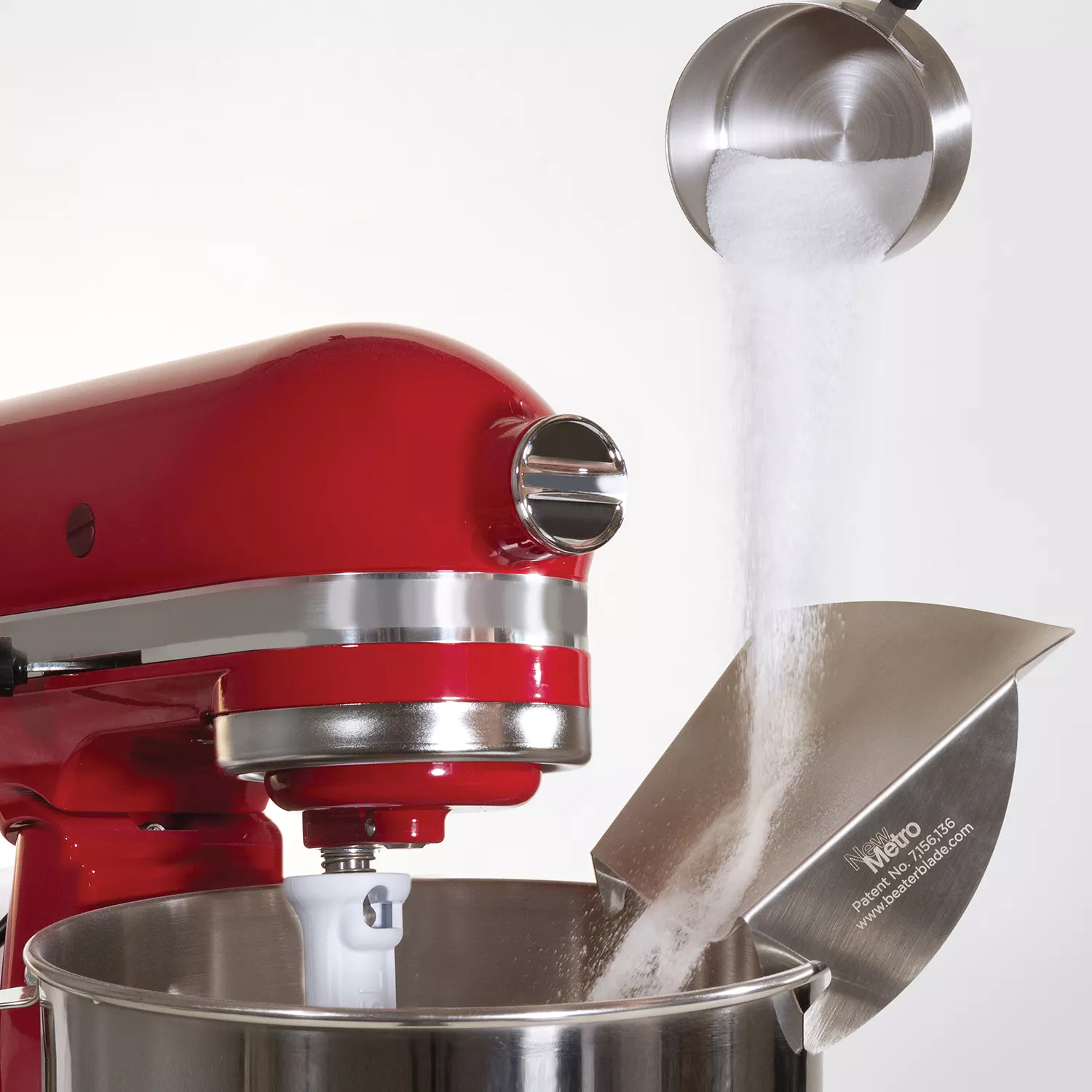 Universal Pouring Chute