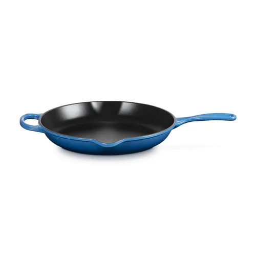 Le Creuset Signature Cast-Iron Skillet, 11.75"