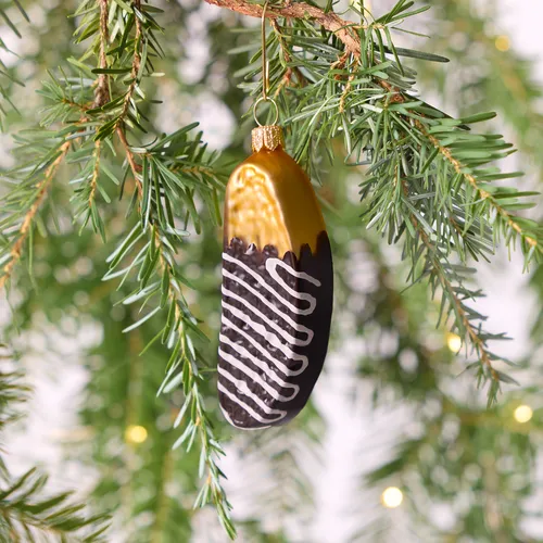 Sur la table Biscotti Ornament