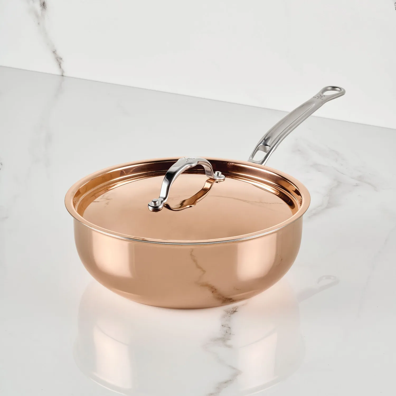Hestan CopperBond® Aura™ Covered Essential Pan