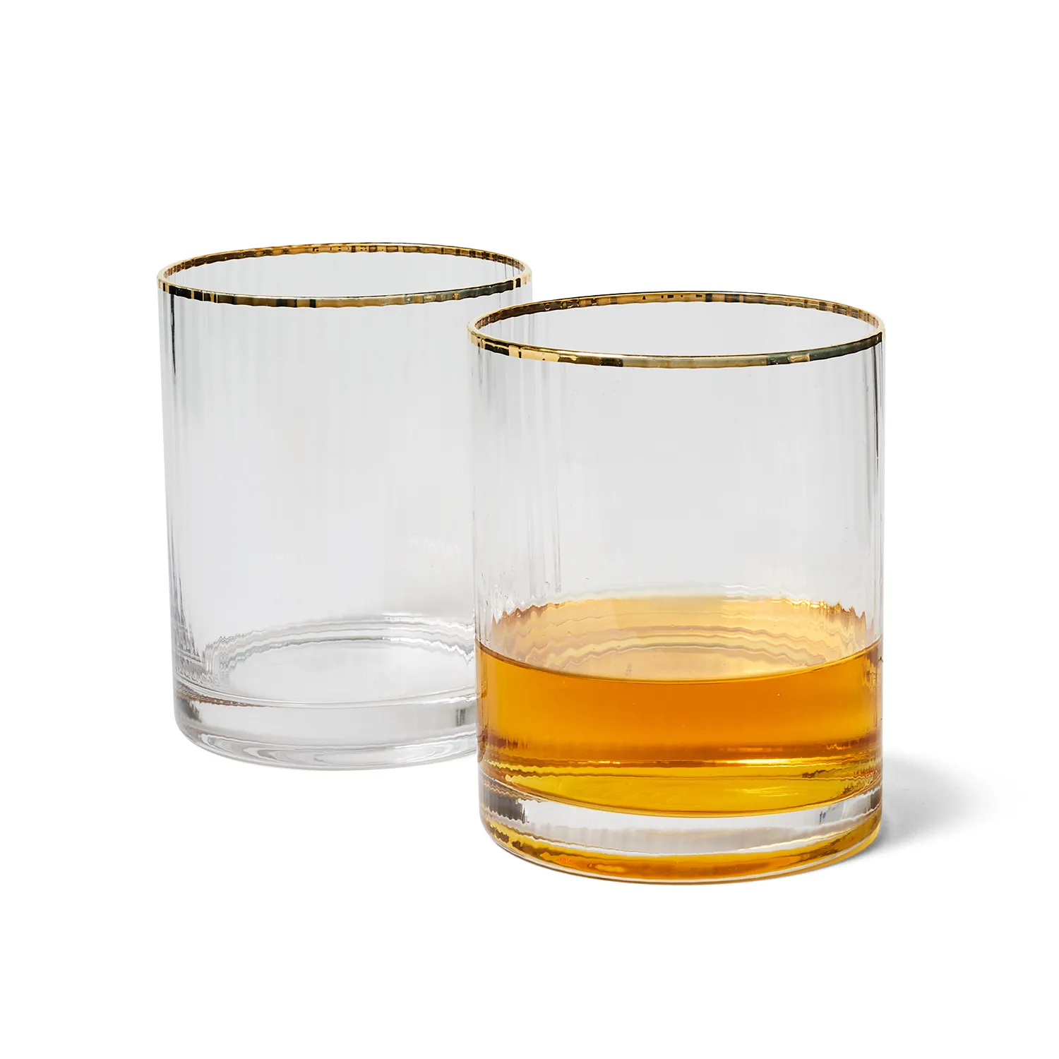 Sur la table Optic Gold Rim Double Old-Fashioned Glass