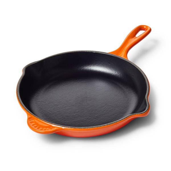 Le Creuset Classic Skillet, 9"