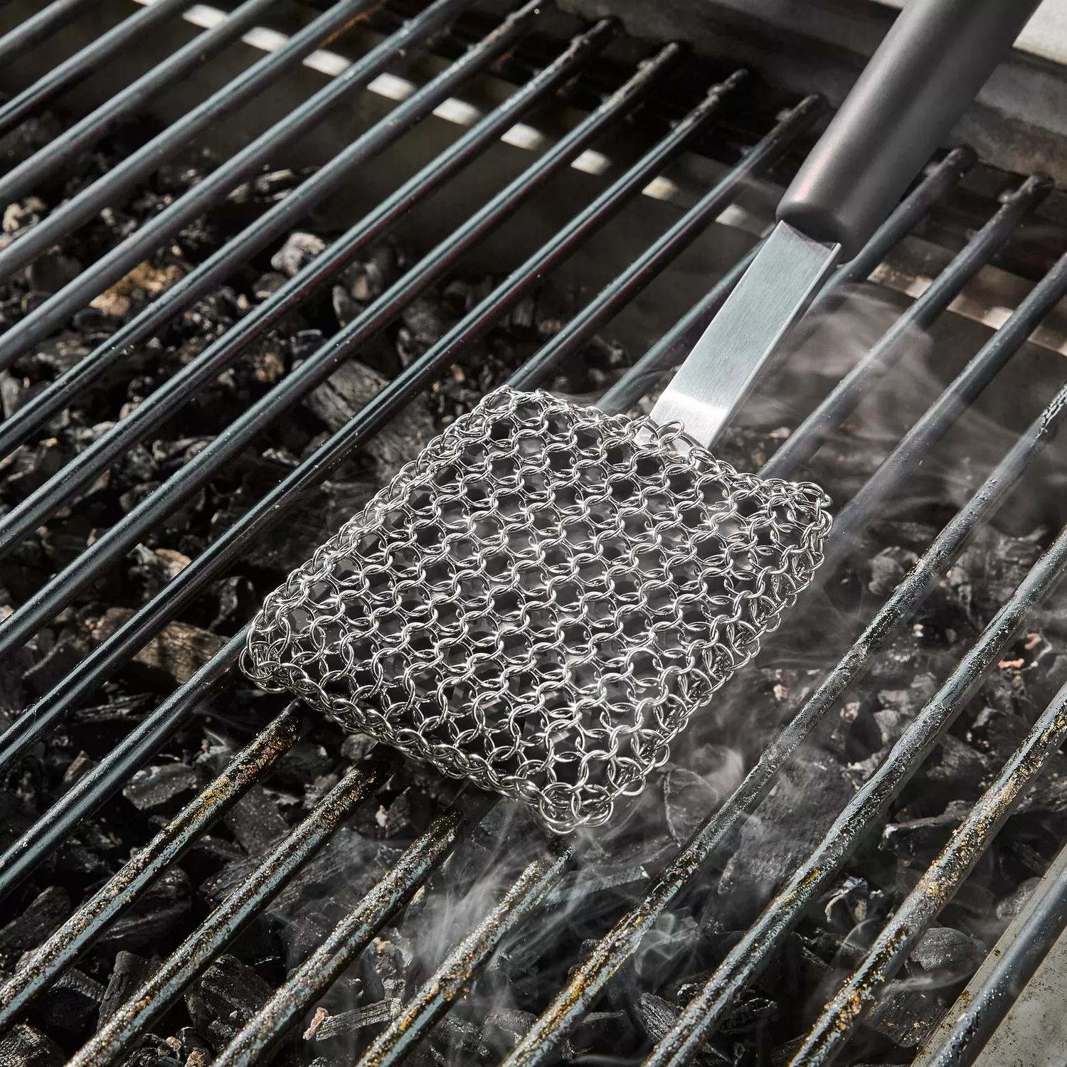 Sur La Table Chainmail Grill Cleaning Brush